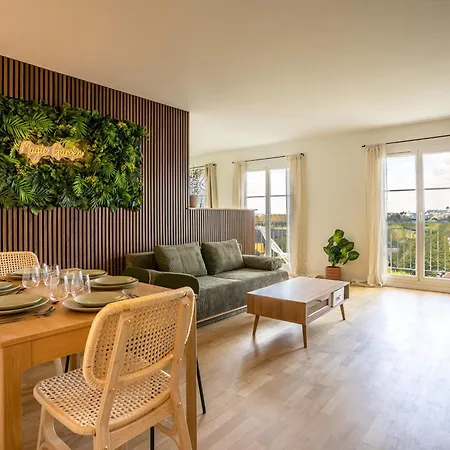 Appartement Magic Garden 6 Personnes Parking Prive A 20m Du Rer *
